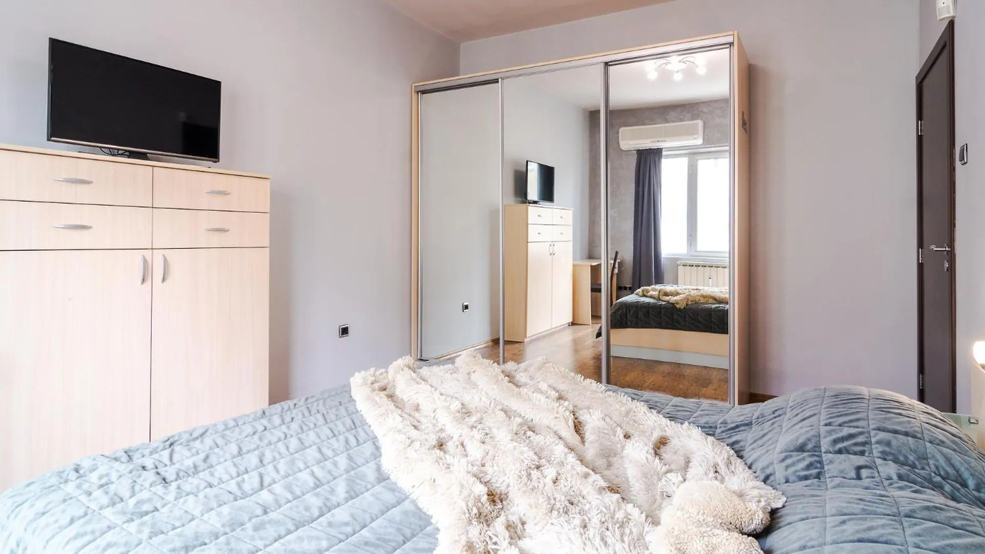 Your Home Away From Home Sofía Apartamento